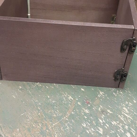 Mini tree collar to set your tree in to hide base - Picture 6 of 8